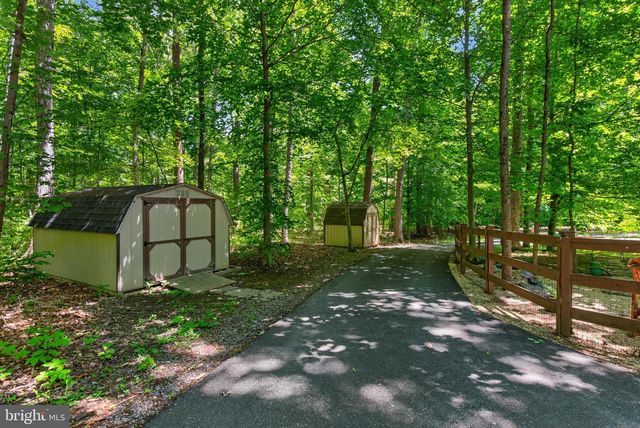 1137 SUGARLOAF MOUNTAIN RD, Dickerson, MD 20842