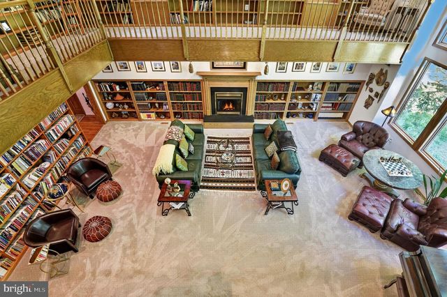 1137 SUGARLOAF MOUNTAIN RD, Dickerson, MD 20842