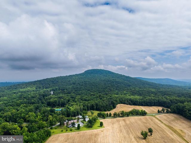 1137 SUGARLOAF MOUNTAIN RD, Dickerson, MD 20842