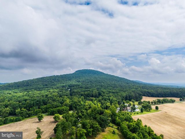 1137 SUGARLOAF MOUNTAIN RD, Dickerson, MD 20842