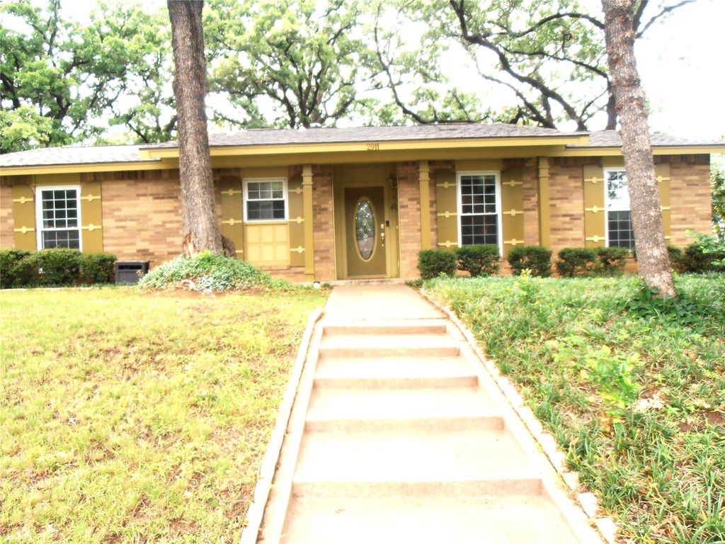 2911 Norwood Lane, Arlington, TX 76013 — photo 4