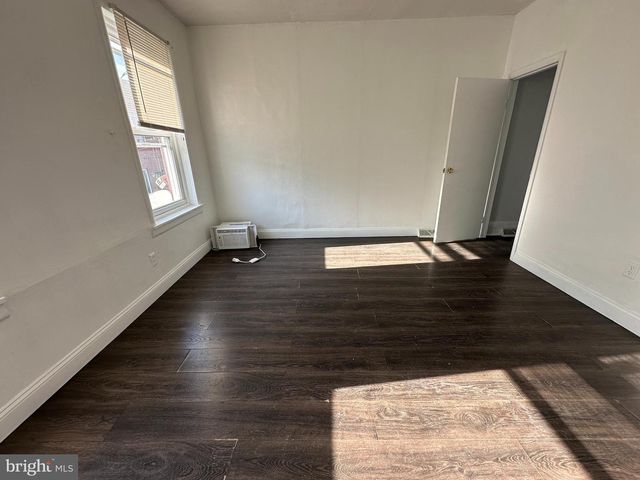 2223 S MILDRED ST, Philadelphia, PA 19148