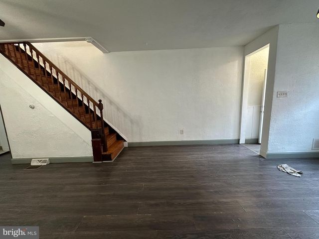 2223 S MILDRED ST, Philadelphia, PA 19148