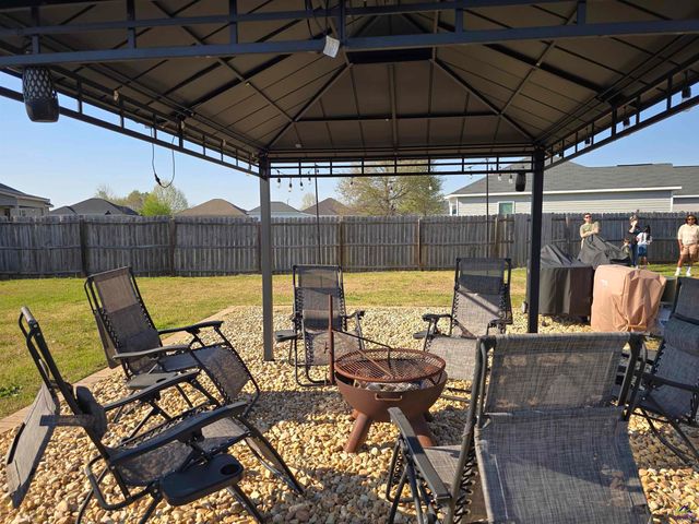 216 Winsted Court, Perry, GA 31069