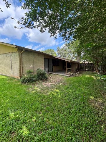 2843 Quiet Bend Drive, Missouri City, TX 77489