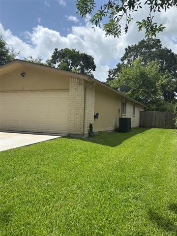 2843 Quiet Bend Drive, Missouri City, TX 77489