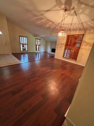 2843 Quiet Bend Drive, Missouri City, TX 77489