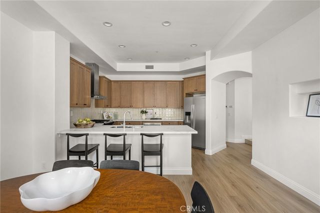 2495 Tequestra, Tustin, CA 92782