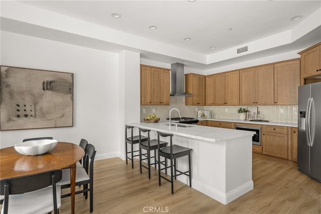 2495 Tequestra, Tustin, CA 92782