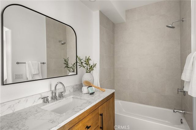 2495 Tequestra, Tustin, CA 92782