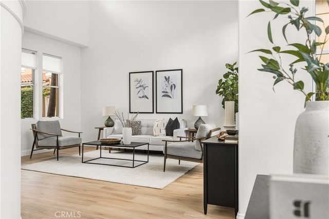 2495 Tequestra, Tustin, CA 92782