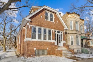 7356 S Ingleside Avenue, Chicago, IL 60619