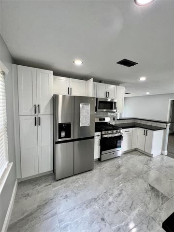 5154 Balkin Street, Houston, TX 77021