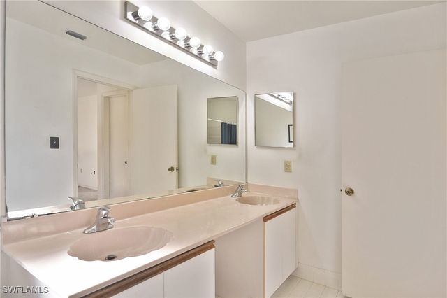 9985 Boca AVE N, Naples, FL 34109