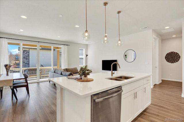 4683 S Nepal Way, Aurora, CO 80015