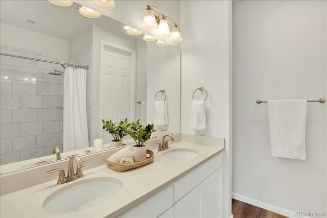 4683 S Nepal Way, Aurora, CO 80015