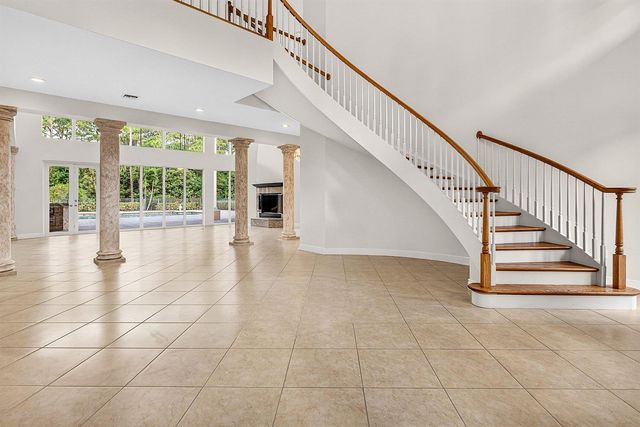6071 NW 69th Way, Parkland, FL 33067