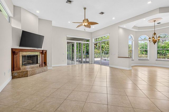 6071 NW 69th Way, Parkland, FL 33067