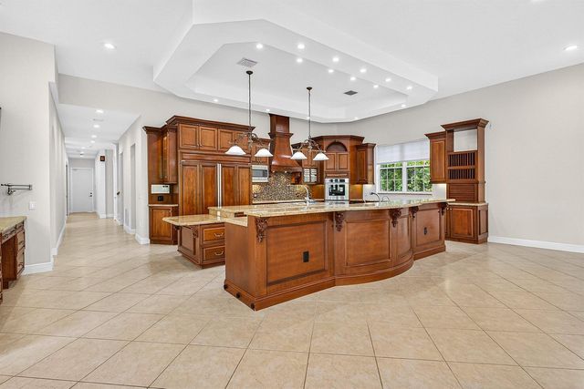 6071 NW 69th Way, Parkland, FL 33067
