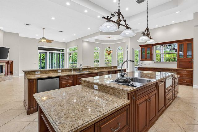6071 NW 69th Way, Parkland, FL 33067