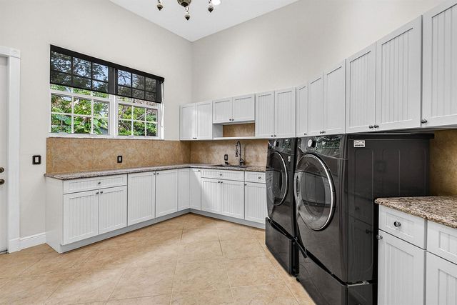 6071 NW 69th Way, Parkland, FL 33067