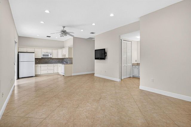 6071 NW 69th Way, Parkland, FL 33067