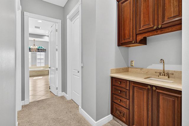 6071 NW 69th Way, Parkland, FL 33067