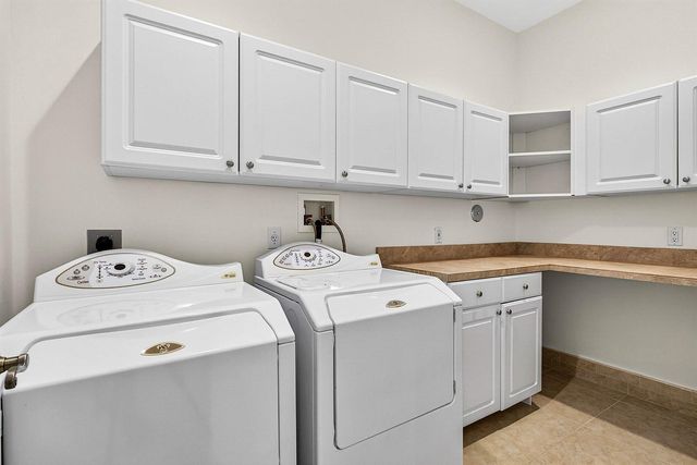 6071 NW 69th Way, Parkland, FL 33067