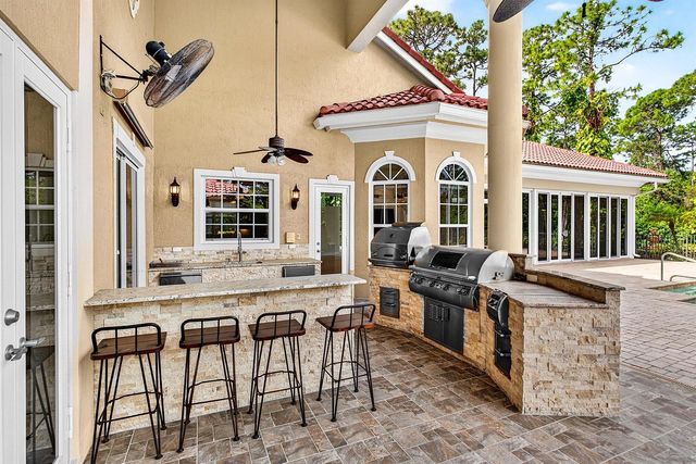 6071 NW 69th Way, Parkland, FL 33067