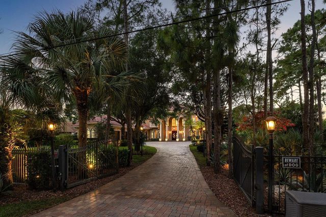 6071 NW 69th Way, Parkland, FL 33067