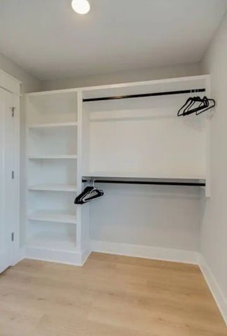 105 Duke St Apt 7, Nashville, TN 37207