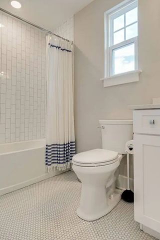 105 Duke St Apt 7, Nashville, TN 37207