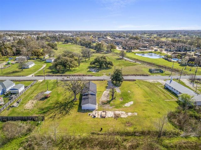 5146 Elliot Road, Lake Charles, LA 70605