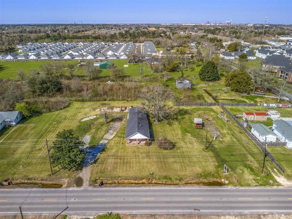 5146 Elliot Road, Lake Charles, LA 70605