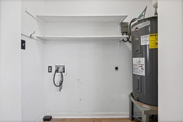 8100 Dunn ST B, Austin, TX 78745