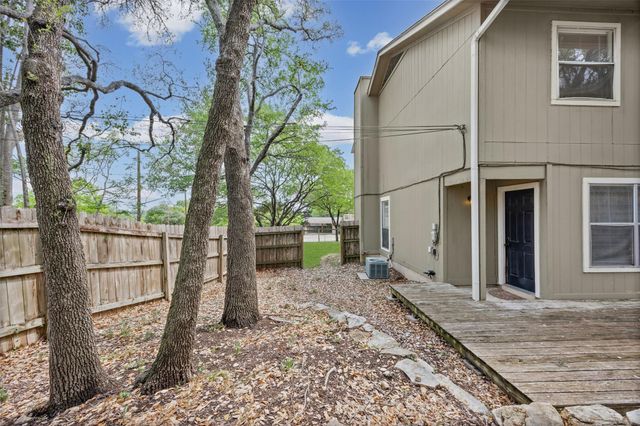 8100 Dunn ST B, Austin, TX 78745