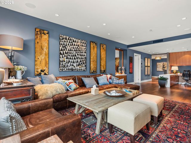 311 Nw 12TH Ave 903, Portland, OR 97209