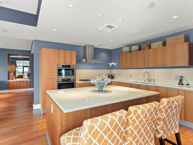 311 Nw 12TH Ave 903, Portland, OR 97209