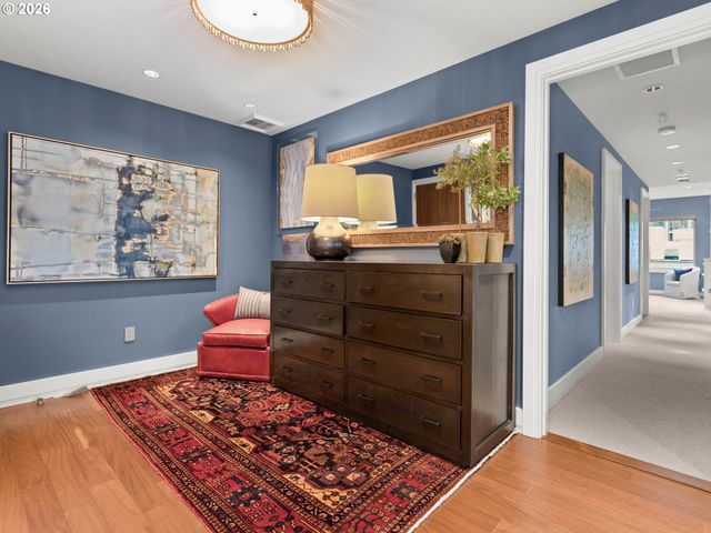 311 Nw 12TH Ave 903, Portland, OR 97209