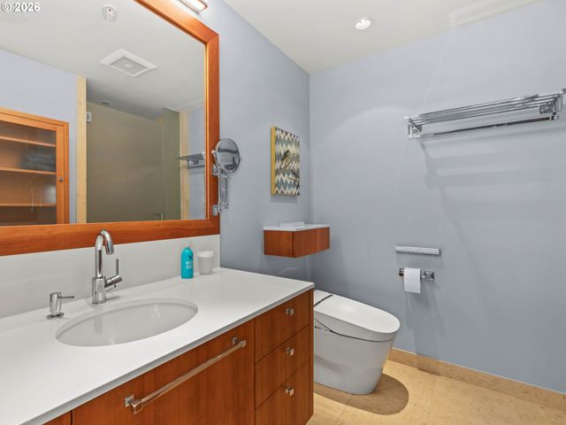 311 Nw 12TH Ave 903, Portland, OR 97209