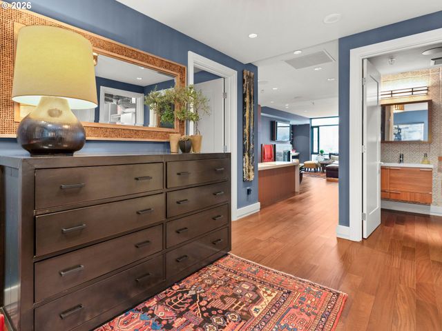 311 Nw 12TH Ave 903, Portland, OR 97209