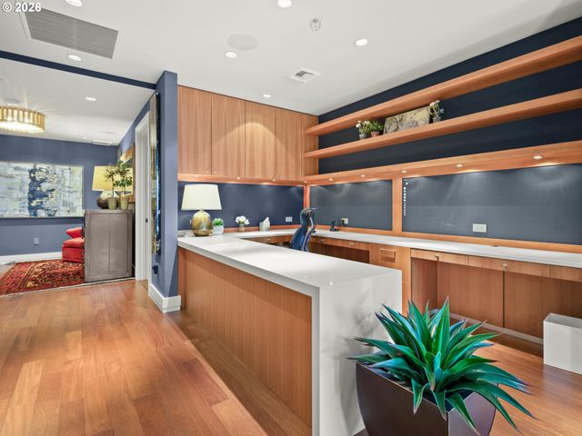 311 Nw 12TH Ave 903, Portland, OR 97209