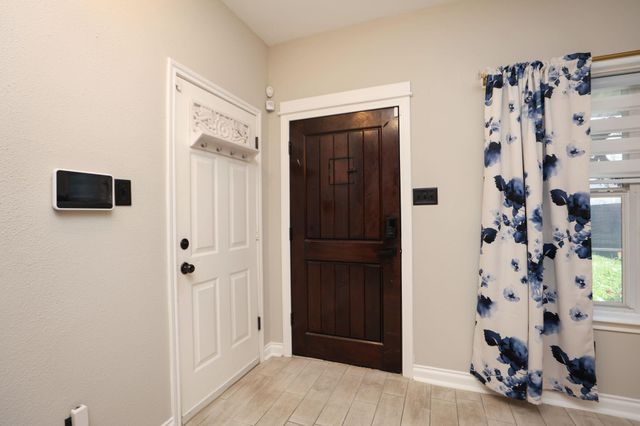 7985 Saint Louis Street, Houston, TX 77028