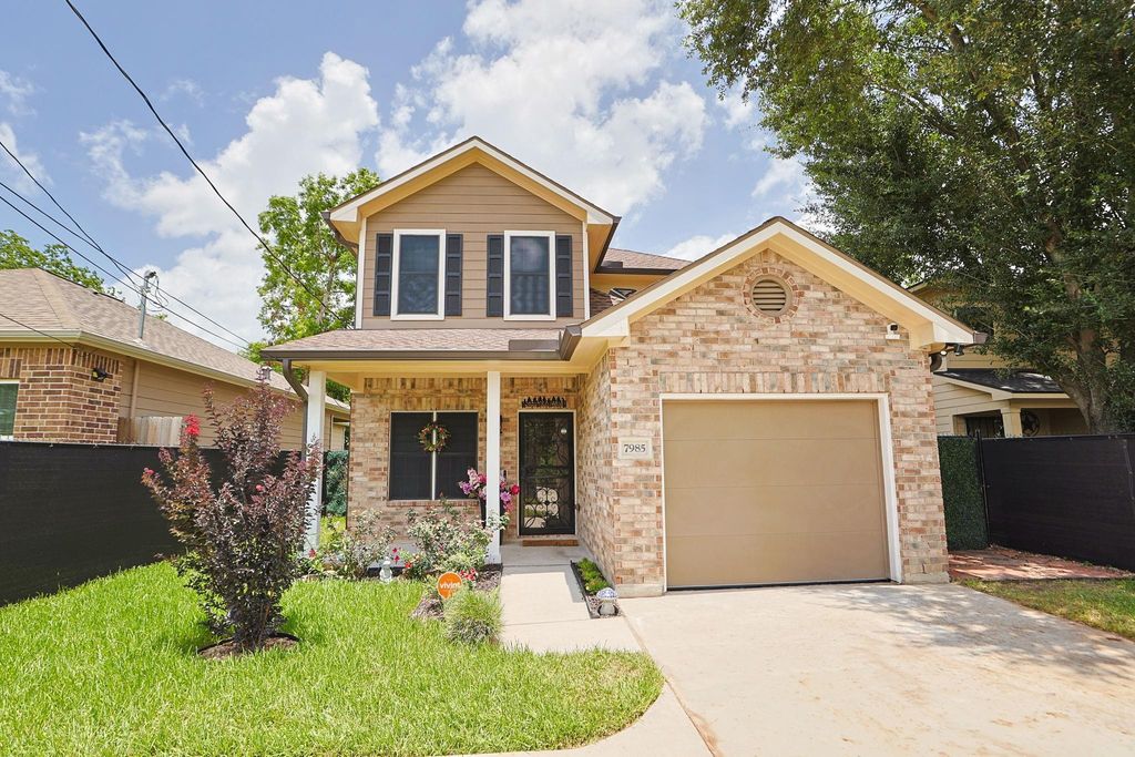 7985 Saint Louis Street, Houston, TX 77028