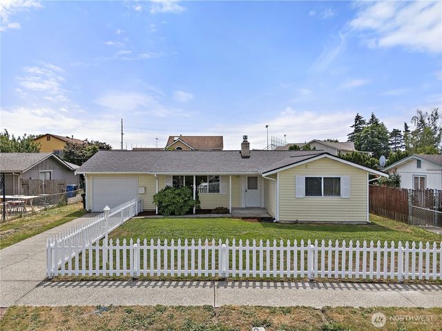 4616 S Burkhart Drive, Tacoma, WA 98409