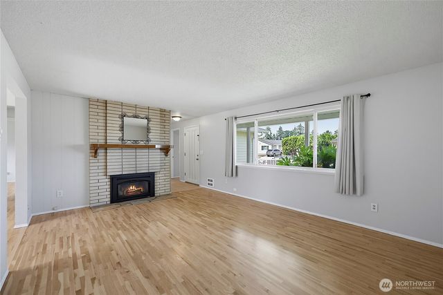4616 S Burkhart Drive, Tacoma, WA 98409
