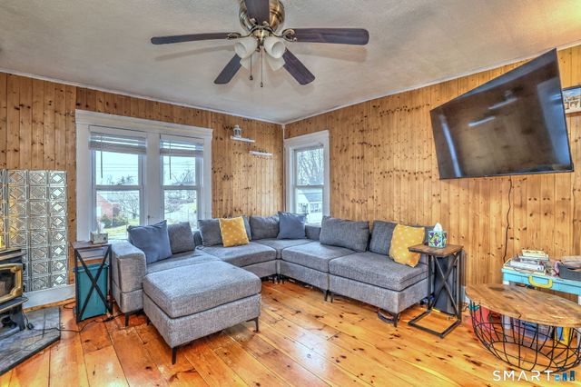 60 Dodge Avenue, East Haven, CT 06512