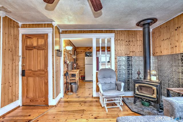 60 Dodge Avenue, East Haven, CT 06512