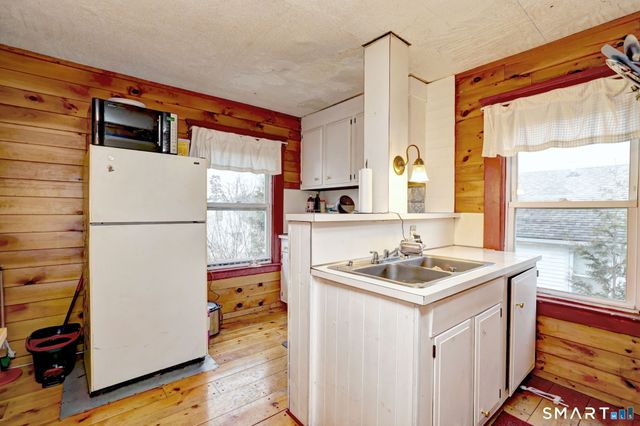 60 Dodge Avenue, East Haven, CT 06512