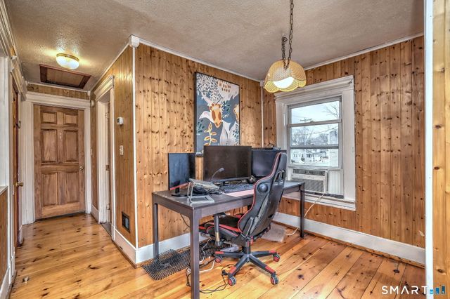 60 Dodge Avenue, East Haven, CT 06512